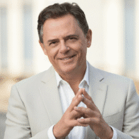 Jason Rosette is a coach of storytelling for business, using the cinematic VoiceStoryPro method